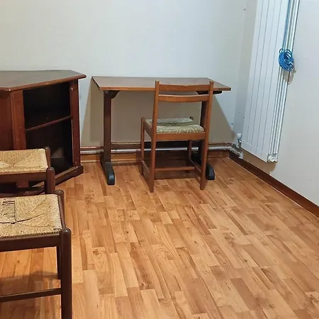 Casa Montblanc Apartment La Salle