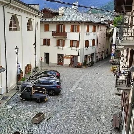 Casa Montblanc La Salle