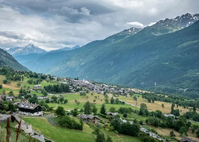 Casa Montblanc アパート ラ・サル