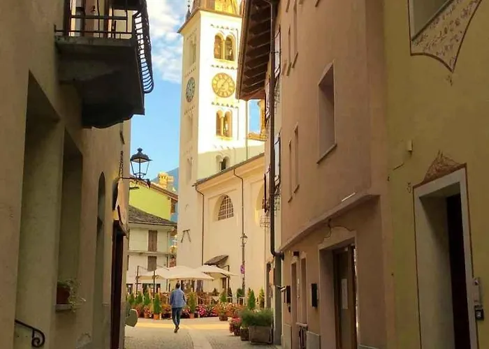 Casa Montblanc アパート